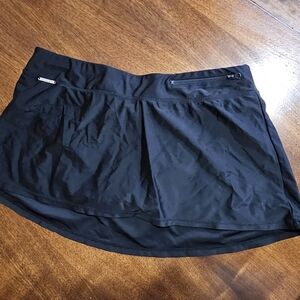 Black Athletic Skort with Zipper Pocket